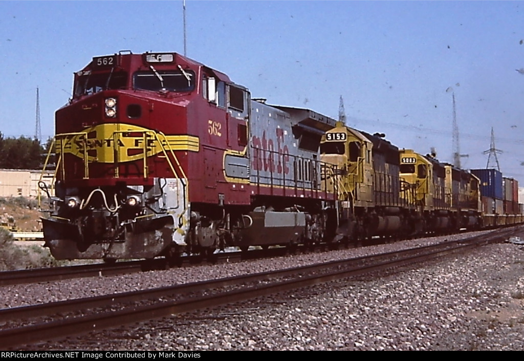 ATSF 562